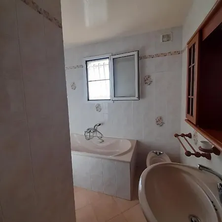 Bellevue Villa *